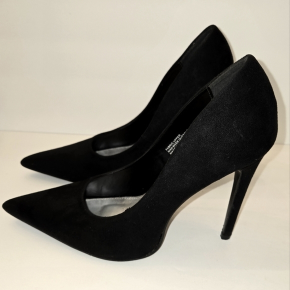 Red Cherry Women's sz 9 Faux Suede 4" Stilettos - Picture 3 of 11